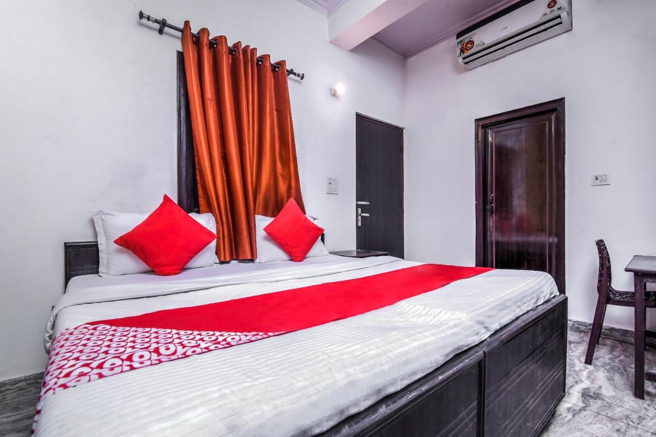 Oyo Nitin Palace Guest House Near Mohan Estate Metro Station New Delhi Exterior photo
